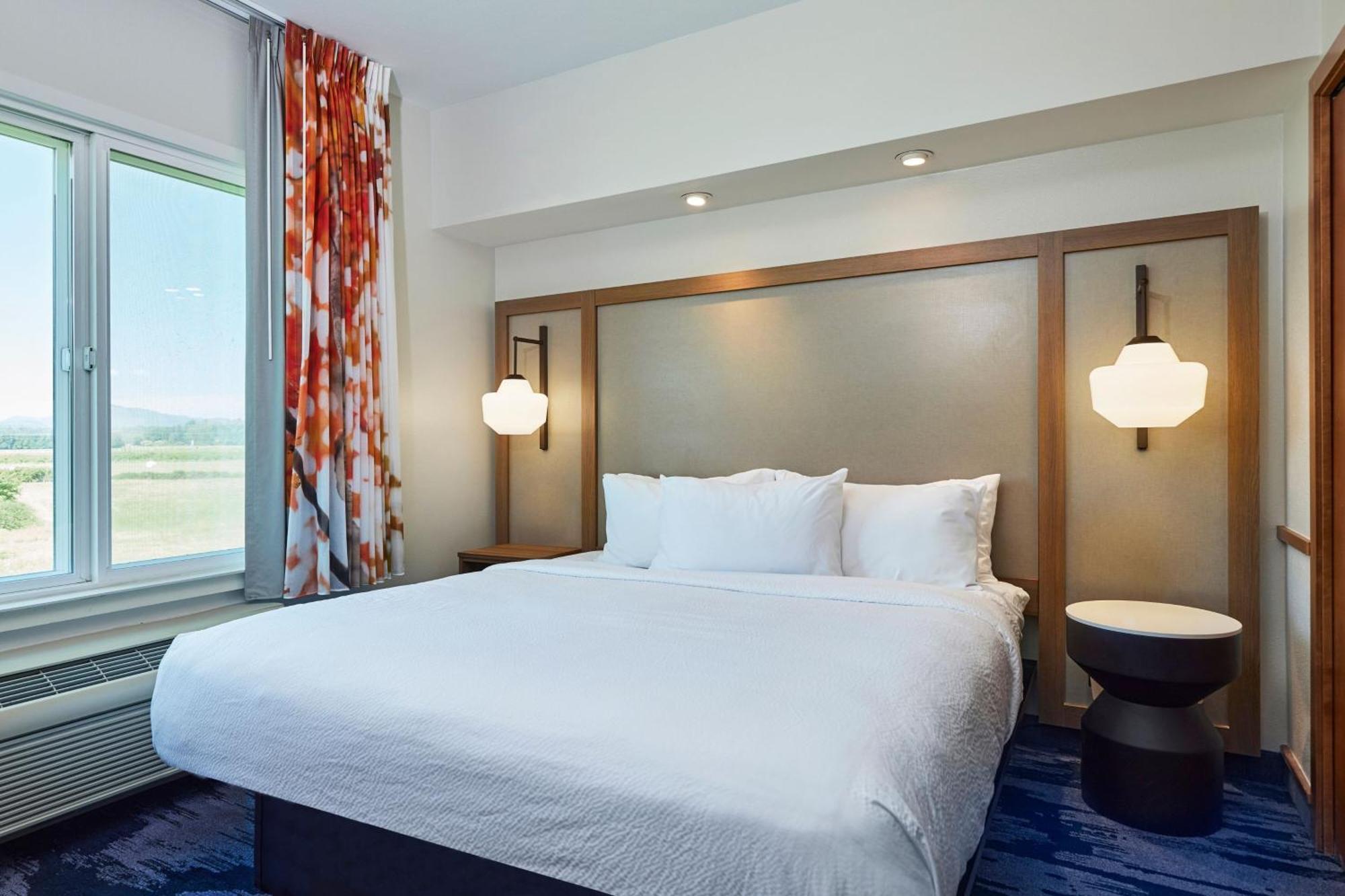 Fairfield Inn & Suites Μπέρλινγκτον Εξωτερικό φωτογραφία