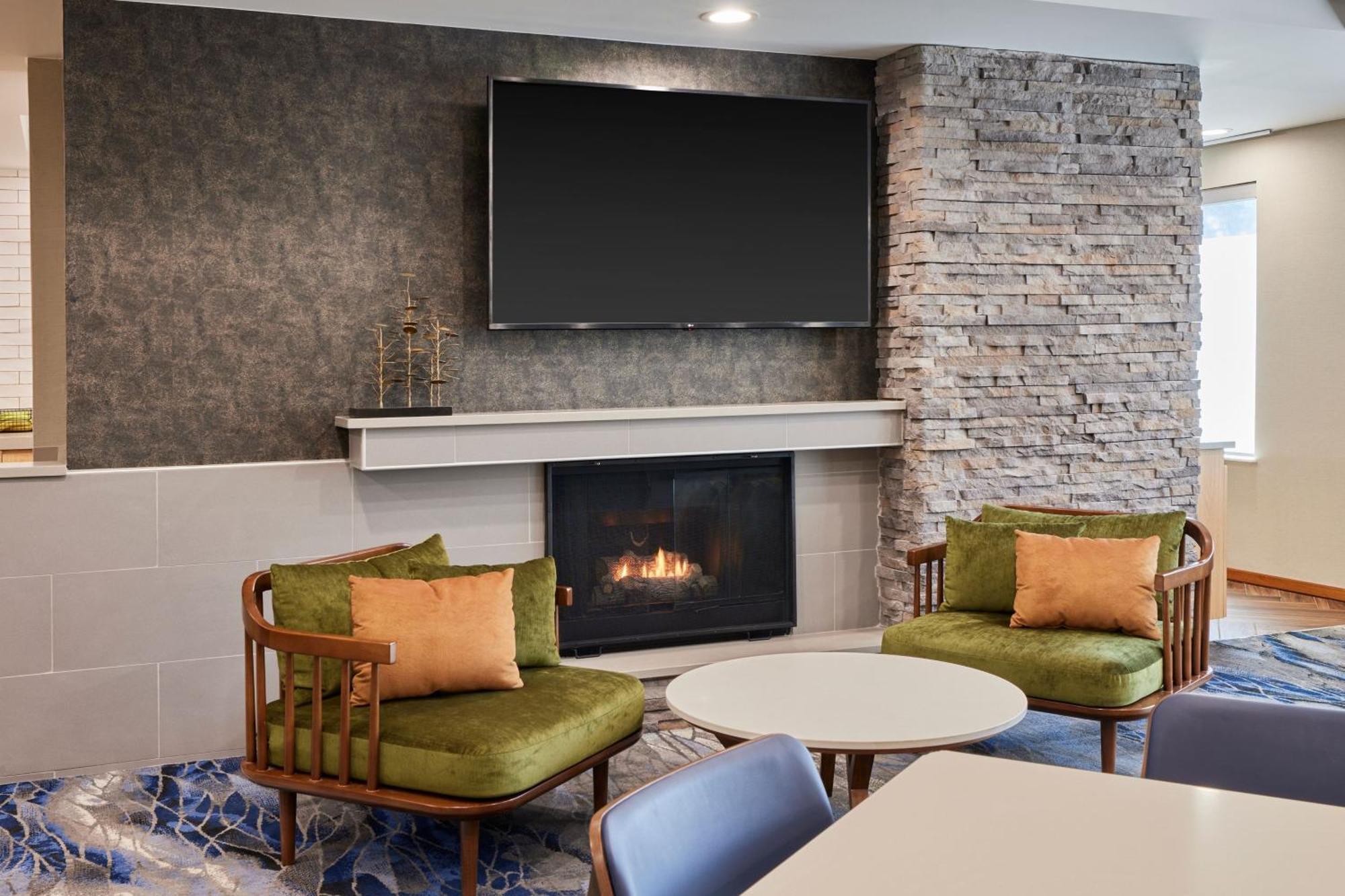 Fairfield Inn & Suites Μπέρλινγκτον Εξωτερικό φωτογραφία
