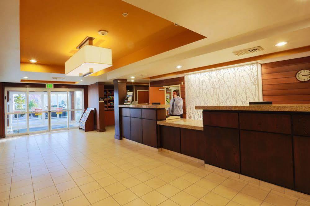 Fairfield Inn & Suites Μπέρλινγκτον Εξωτερικό φωτογραφία