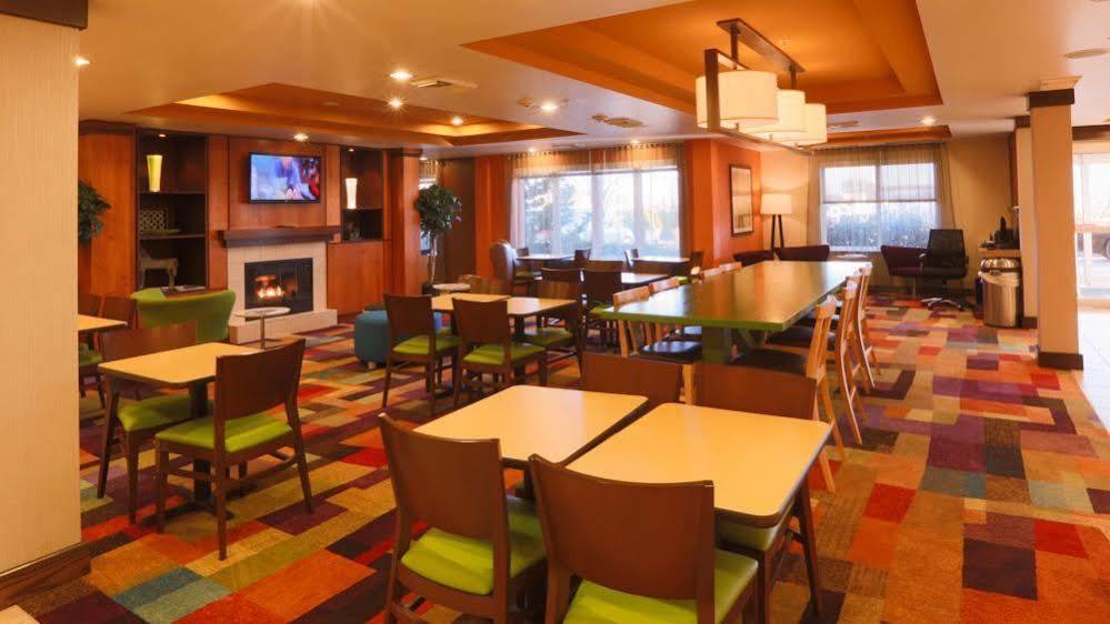 Fairfield Inn & Suites Μπέρλινγκτον Εξωτερικό φωτογραφία
